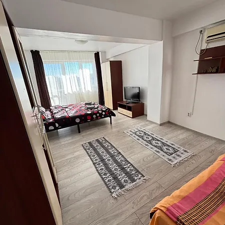 Aristizza Cozy