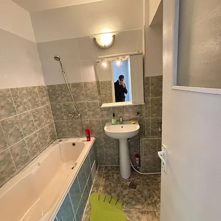 Aristizza Cozy Apartment Craiova